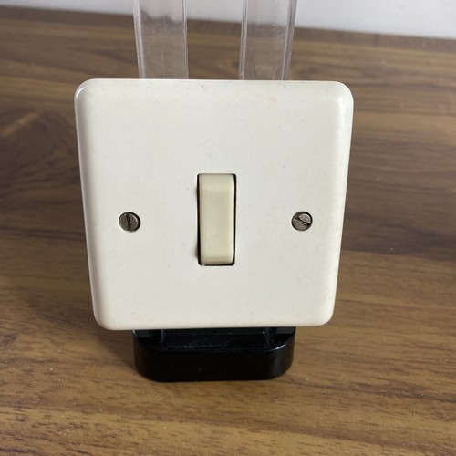 Interrupteur double et - interrupteur, va
